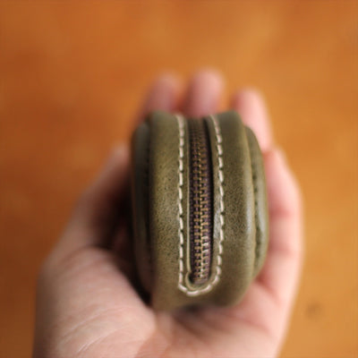 【全2サイズ】japlishが作るマカロン型小銭入 日本の牛革製 g-30/g-14 【ネーム縫付無料】
