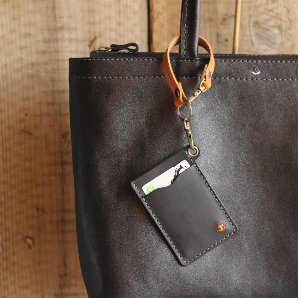 縦横選べる本革パスケース【全2種】g-15.45 – Japlish（ジャプリッシュ