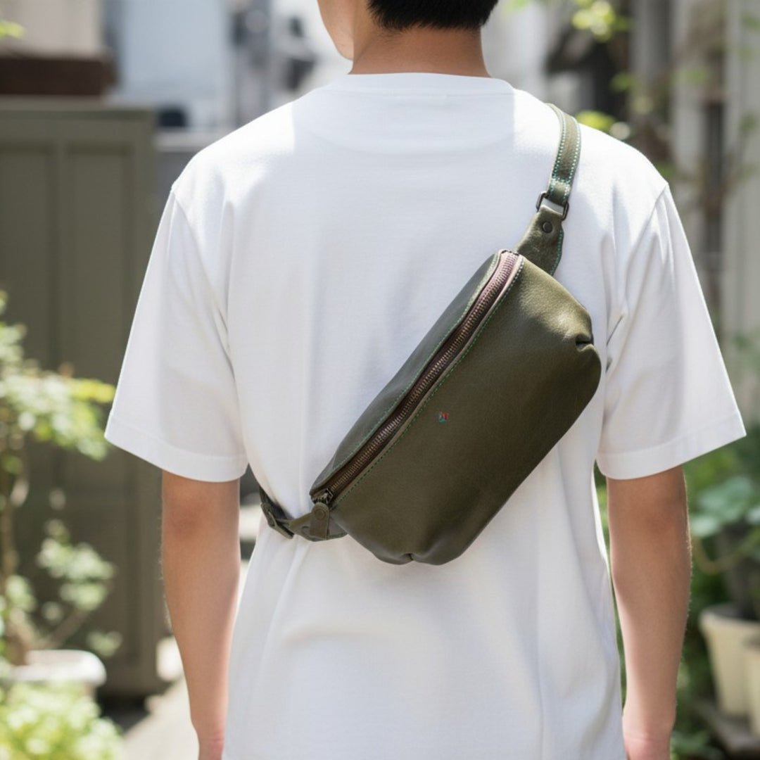 ソフトレザーボディバッグ ルーヴォ｜すぐに馴染む軽快モデル｜博多の