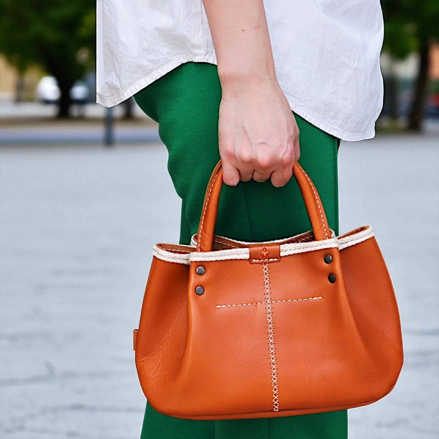 Panna | Pumpkin-shaped fluffy tote bag [3 sizes available] jb-2