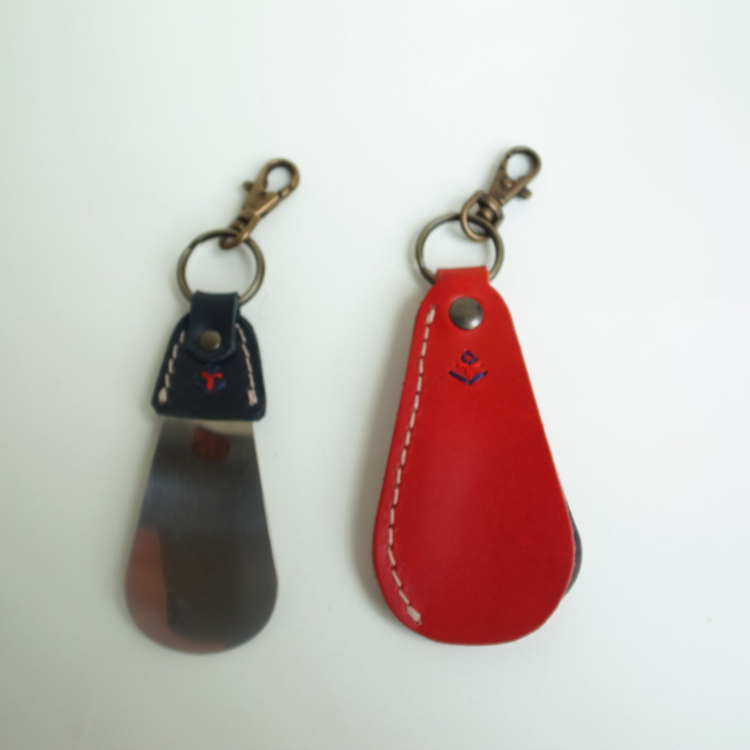 靴べら付きレザーキーホルダー | 靴を履く動作をスマートに ac-49